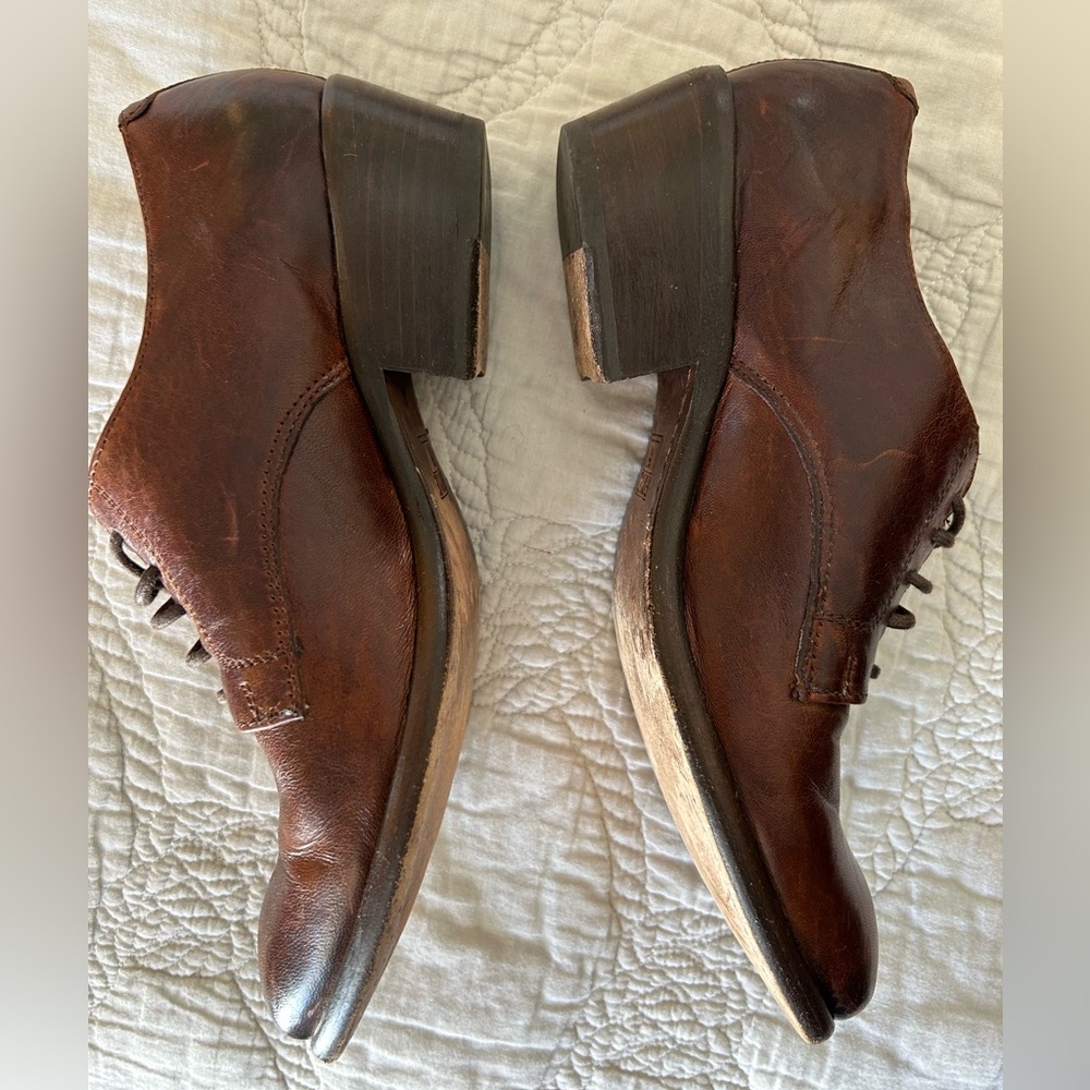 Frye Carson Brown Leather Oxford Brogue Shoes Low Heel - Women’s size 9 - Picture 6 of 9